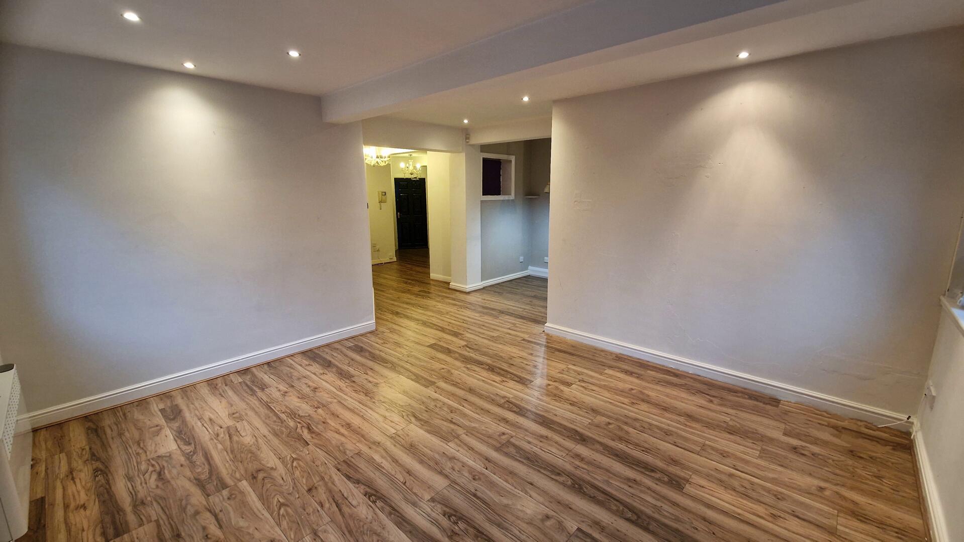 Tuscany House, Flat 10 19 Dickinson Street  Manchester